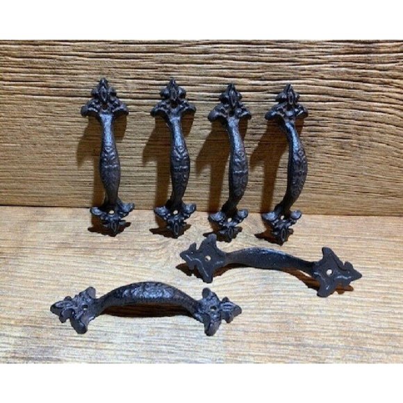 Set of Two (2) Cast Iron 6 1/2" long Fleur-De-Lis Door Gate Handles 0184-0040 - Picture 9 of 11